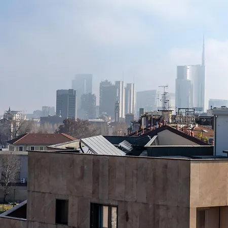 Skyline View Loft - Chinatown & Garibaldi Daire Milano